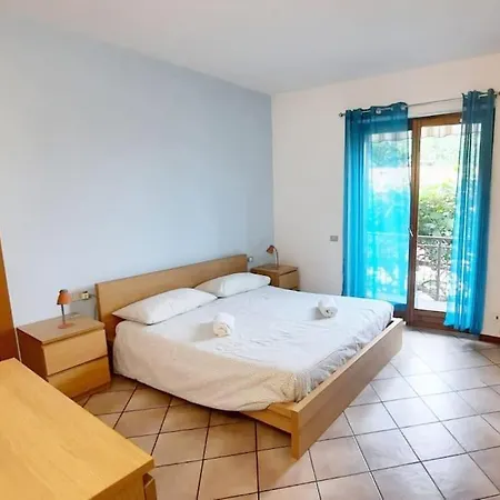 Il Vecchio Kiwi - House With Private Garden Holiday home *