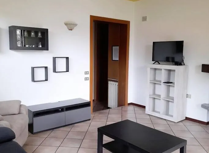 Il Vecchio Kiwi - House With Private Garden